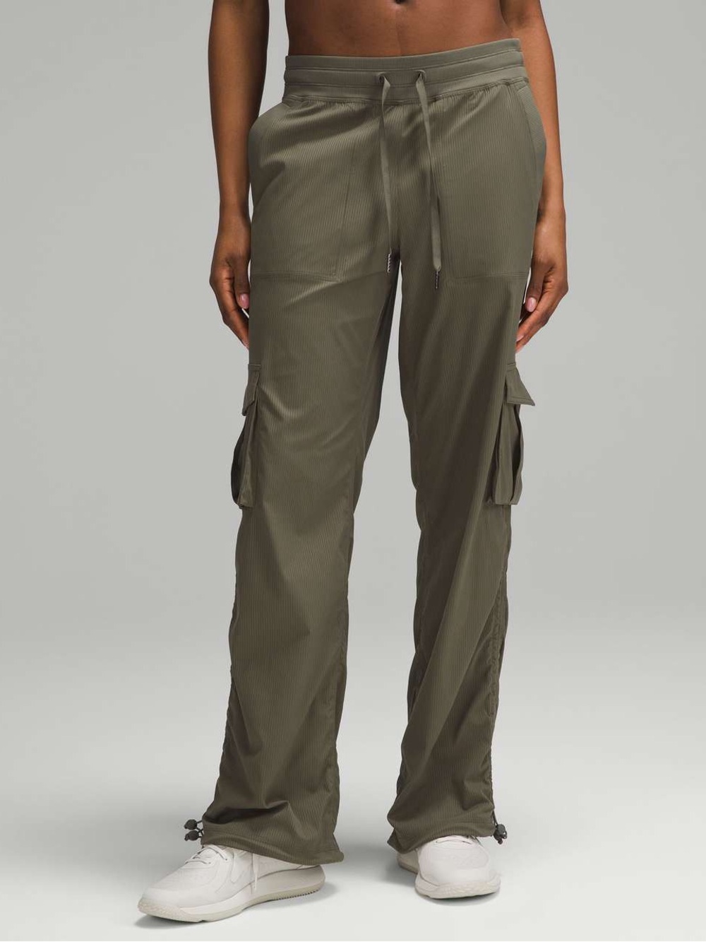 Lululemon Dance Studio Relaxed-Fit Mid-Rise Cargo Pant size small army green